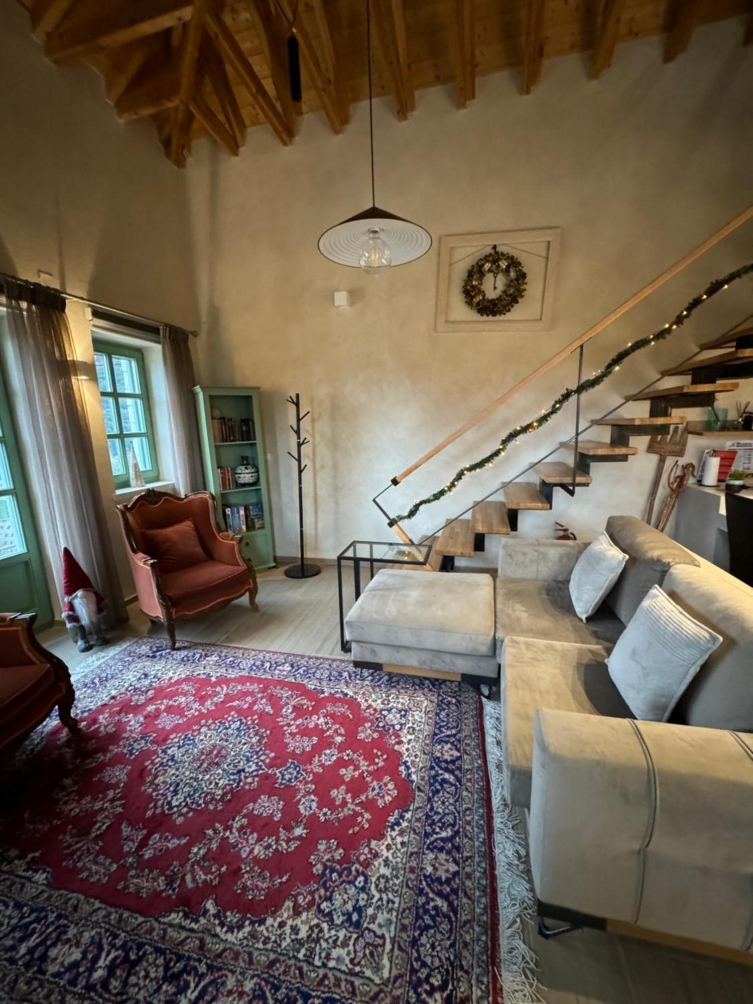Apartment Boutique Stonehouse With Attic