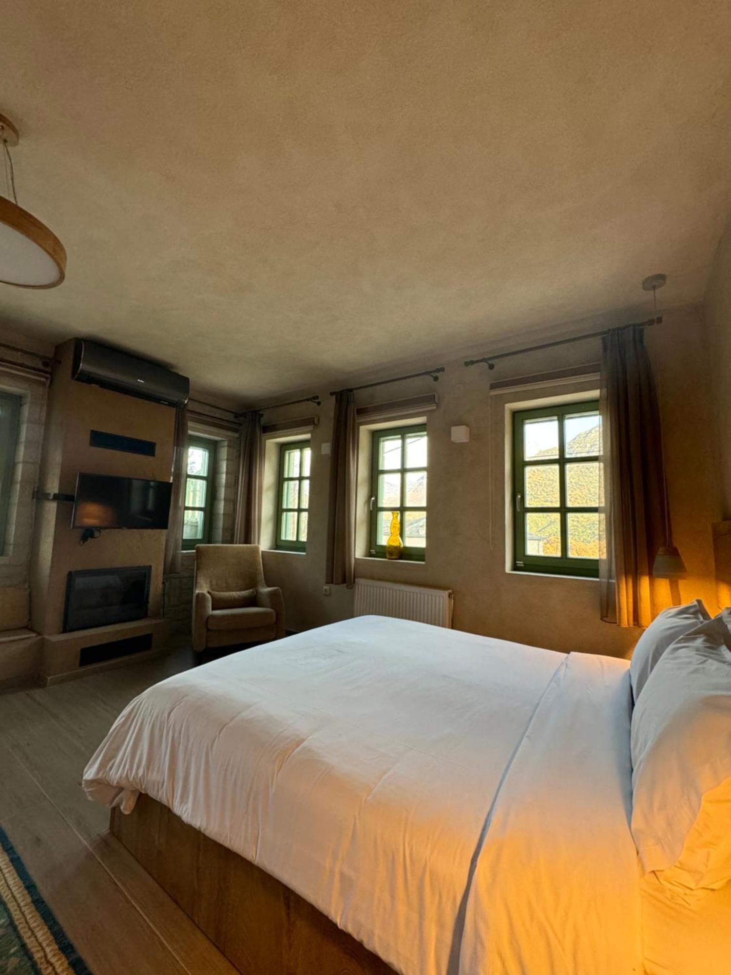 Apartment Boutique Stonehouse With Attic